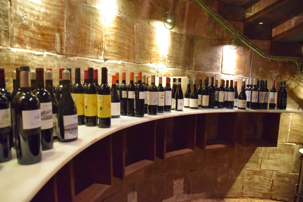 Bodega de vinos del Gòtic de Torà